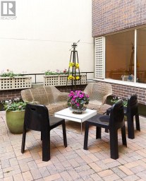 305A - 124 MERTON STREET Toronto (Mount Pleasant West) Ontario photo 6
