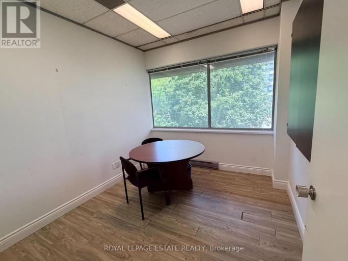 404 - 124 MERTON STREET, Toronto (Mount Pleasant West), Ontario, M4S2Z2