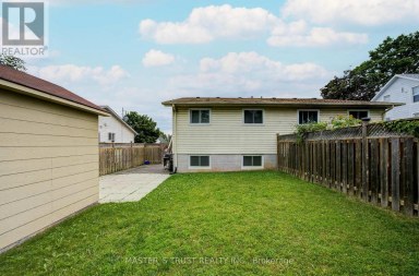 UNIT 2 - 1179 SIMCOE STREET S Oshawa (Farewell) Ontario photo 14