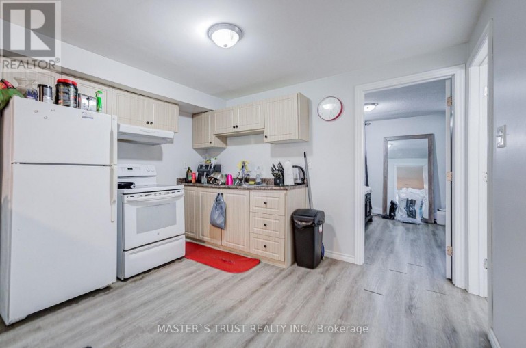 UNIT 2 - 1179 SIMCOE STREET S, Oshawa (Farewell), Ontario, L1H4M1