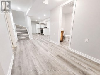 LOWER - 88 B BERNICK DRIVE Barrie (Grove East) Ontario photo 12