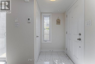 205 - 2355 SHEPPARD AVENUE W Toronto (Humberlea-Pelmo Park) Ontario photo 2