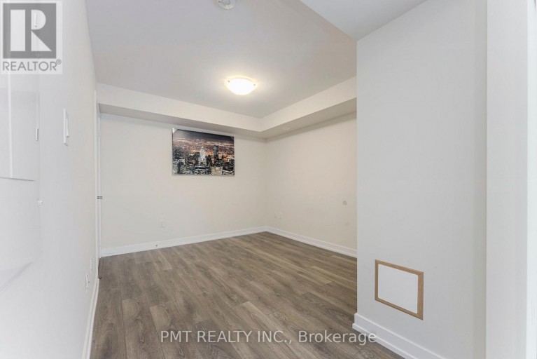 205 - 2355 SHEPPARD AVENUE W, Toronto (Humberlea-Pelmo Park), Ontario, M9M0E7