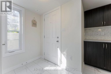 205 - 2355 SHEPPARD AVENUE W Toronto (Humberlea-Pelmo Park) Ontario photo 3