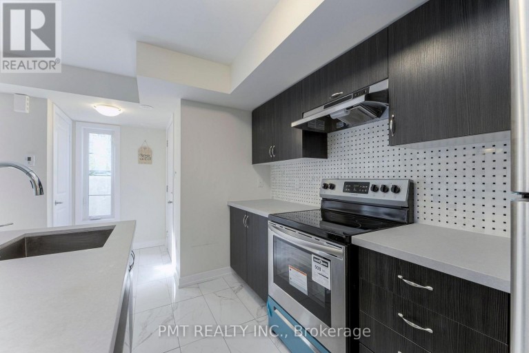 205 - 2355 SHEPPARD AVENUE W, Toronto (Humberlea-Pelmo Park), Ontario, M9M0E7