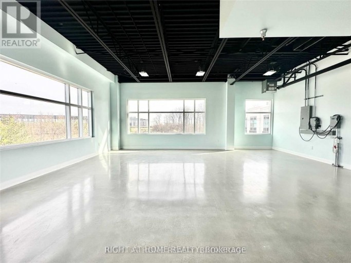210 - 3485 REBECCA STREET, Oakville (QE Queen Elizabeth), Ontario, L6L6X9