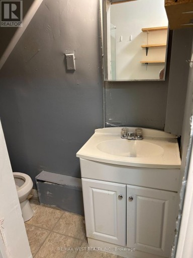 7 - 89 KING STREET, Kawartha Lakes (Woodville), Ontario, K0M2T0