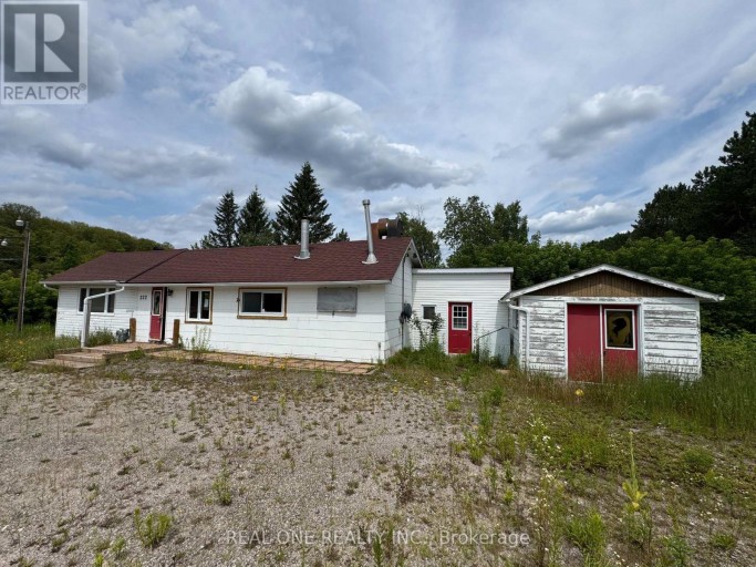 222 ONTARIO STREET, Burk's Falls, Ontario, P0A1C0