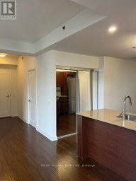 301 - 320 TWEEDSMUIR AVENUE Toronto (Forest Hill South) Ontario photo 7