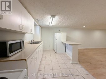 34 DUNNING CRESCENT Toronto (Alderwood) Ontario photo 17