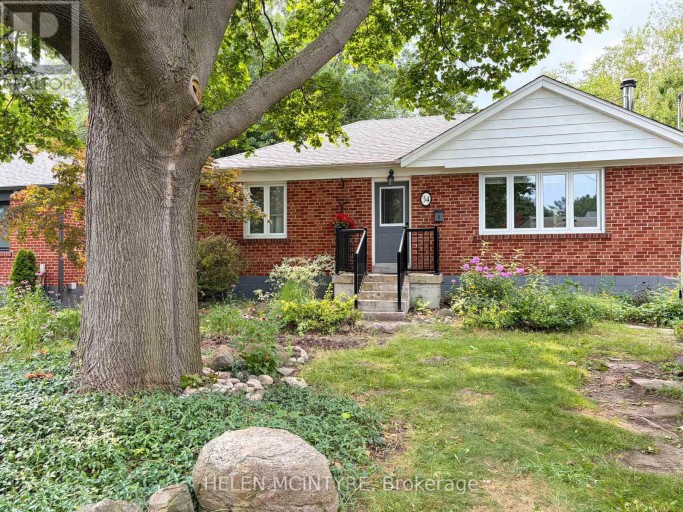 34 DUNNING CRESCENT, Toronto (Alderwood), Ontario, M8W4S8