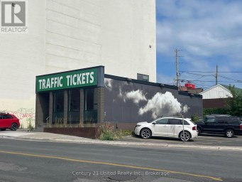 114 SIMCOE STREET Peterborough (Town Ward 3) Ontario photo 2
