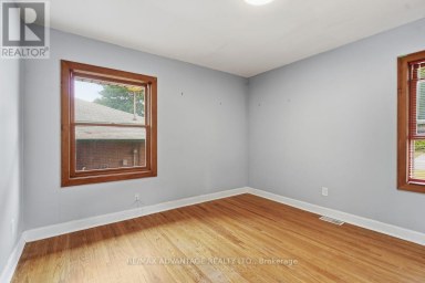 367 BROCK STREET London South (South B) Ontario photo 18