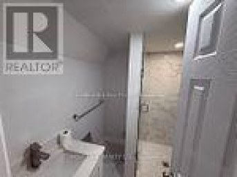 1286 APOLLO STREET Oshawa (Eastdale) Ontario photo 11