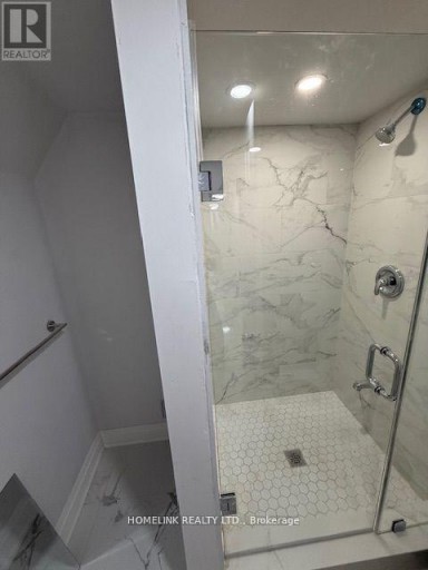 1286 APOLLO STREET, Oshawa (Eastdale), Ontario, L1K3E8