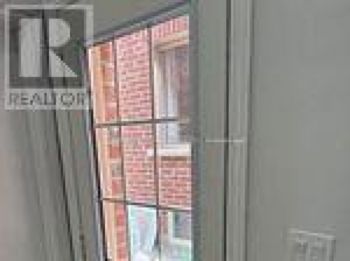 1286 APOLLO STREET, Oshawa (Eastdale), Ontario, L1K3E8