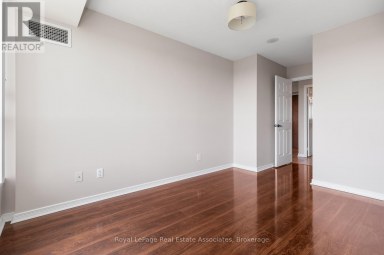 1707 - 4889 KIMBERMOUNT AVENUE Mississauga (Central Erin Mills) Ontario photo 19