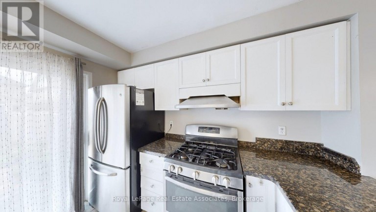 UPPER - 3285 APRICOT STREET, Mississauga (Lisgar), Ontario, L5N8B1