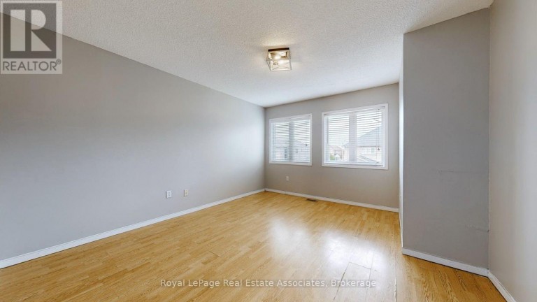 UPPER - 3285 APRICOT STREET, Mississauga (Lisgar), Ontario, L5N8B1
