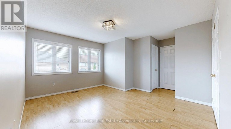 UPPER - 3285 APRICOT STREET, Mississauga (Lisgar), Ontario, L5N8B1