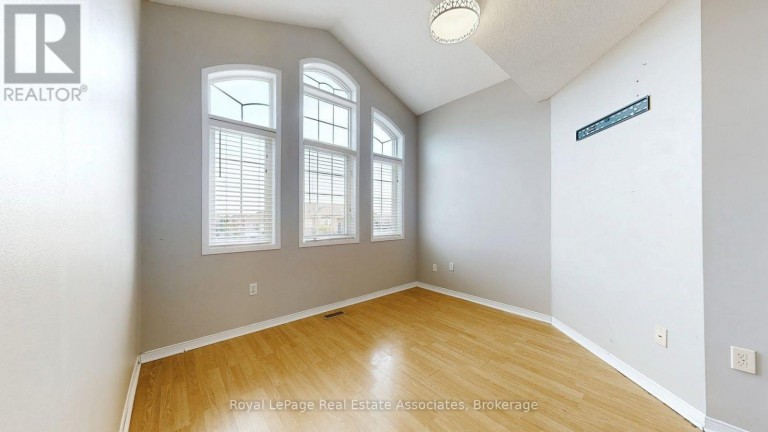 UPPER - 3285 APRICOT STREET, Mississauga (Lisgar), Ontario, L5N8B1