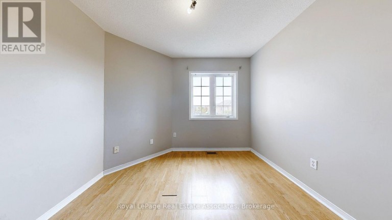 UPPER - 3285 APRICOT STREET, Mississauga (Lisgar), Ontario, L5N8B1