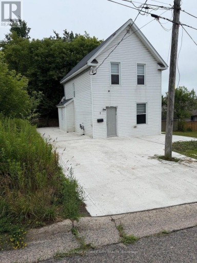 7 HEARST STREET, Sault Ste Marie, Ontario, P6B1J6