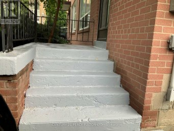 MAIN - 22 MILL STREET Markham (Vinegar Hill) Ontario photo 2