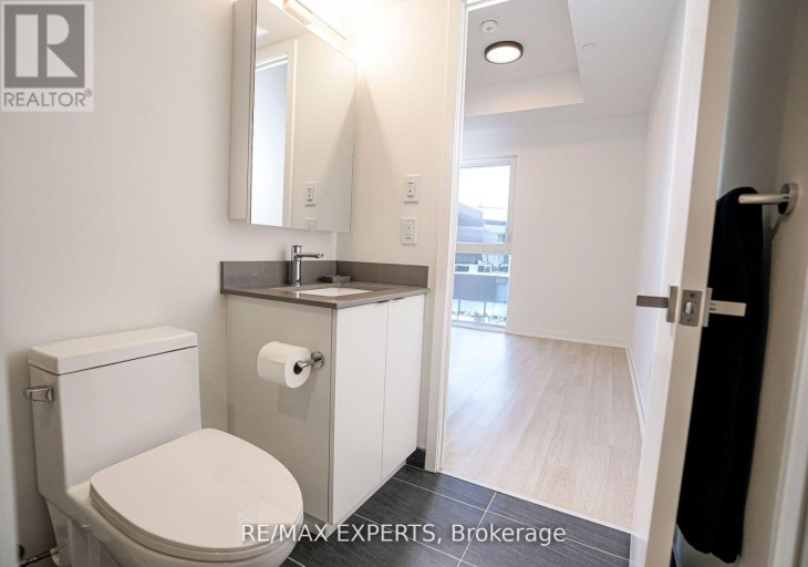 532 - 500 WILSON AVENUE, Toronto (Clanton Park), Ontario, M3H5Y9