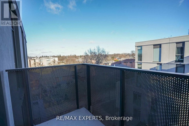 532 - 500 WILSON AVENUE, Toronto (Clanton Park), Ontario, M3H5Y9