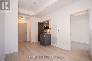 532 - 500 WILSON AVENUE Toronto (Clanton Park) Ontario photo 3