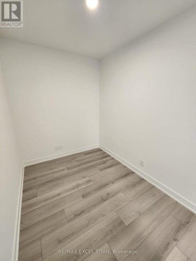 307 - 20 DEANS DRIVE S, Toronto (Clairlea-Birchmount), Ontario, M1L0J7