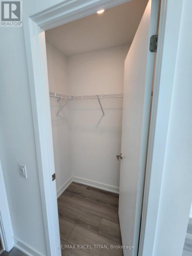 307 - 20 DEANS DRIVE S, Toronto (Clairlea-Birchmount), Ontario, M1L0J7