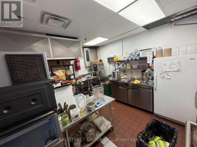 65 & 66 - 505 HIGHWAY 7 E, Markham (Commerce Valley), Ontario, L3T7T1