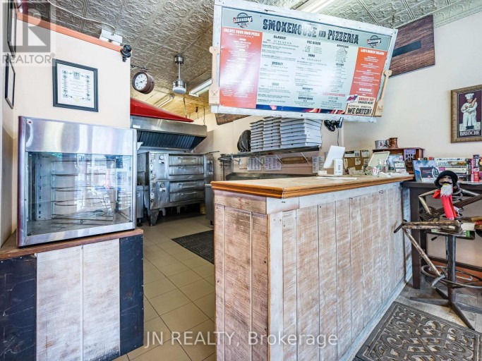 289 MAIN STREET W, King (Schomberg), Ontario, L0G1T0