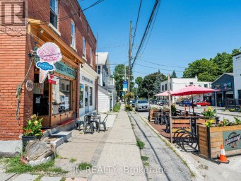 289 MAIN STREET W King (Schomberg) Ontario photo 3