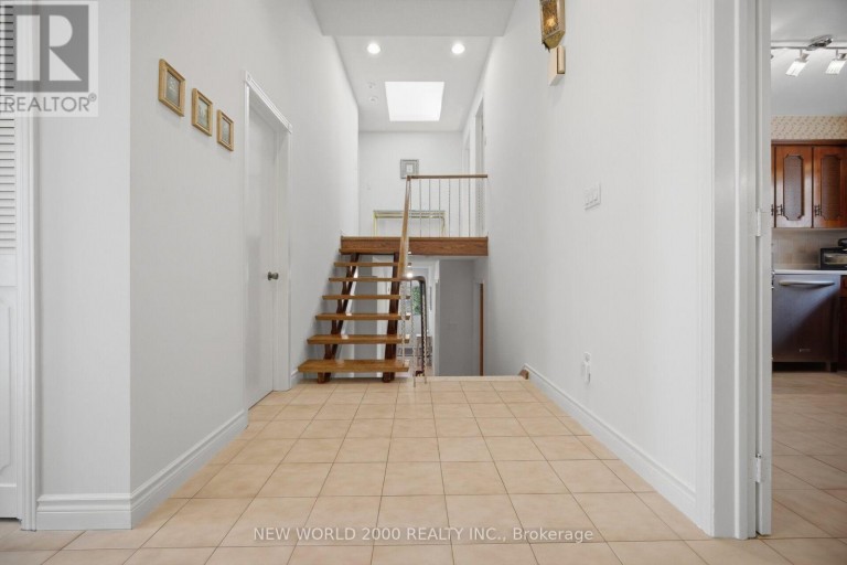 48 CLAIR ROAD, Toronto (Glenfield-Jane Heights), Ontario, M3N1A6
