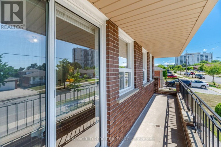 48 CLAIR ROAD, Toronto (Glenfield-Jane Heights), Ontario, M3N1A6