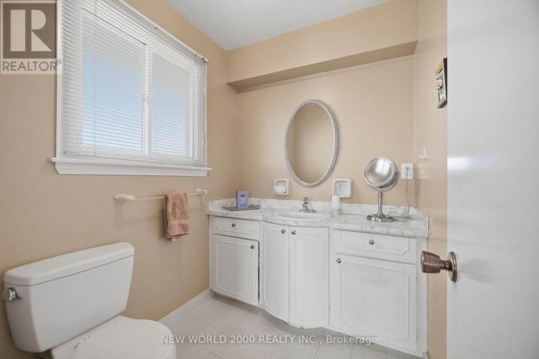 48 CLAIR ROAD, Toronto (Glenfield-Jane Heights), Ontario, M3N1A6