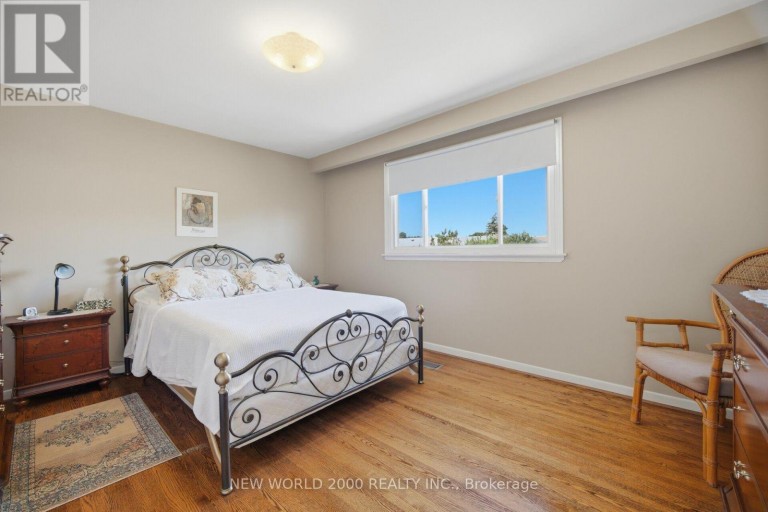 48 CLAIR ROAD, Toronto (Glenfield-Jane Heights), Ontario, M3N1A6