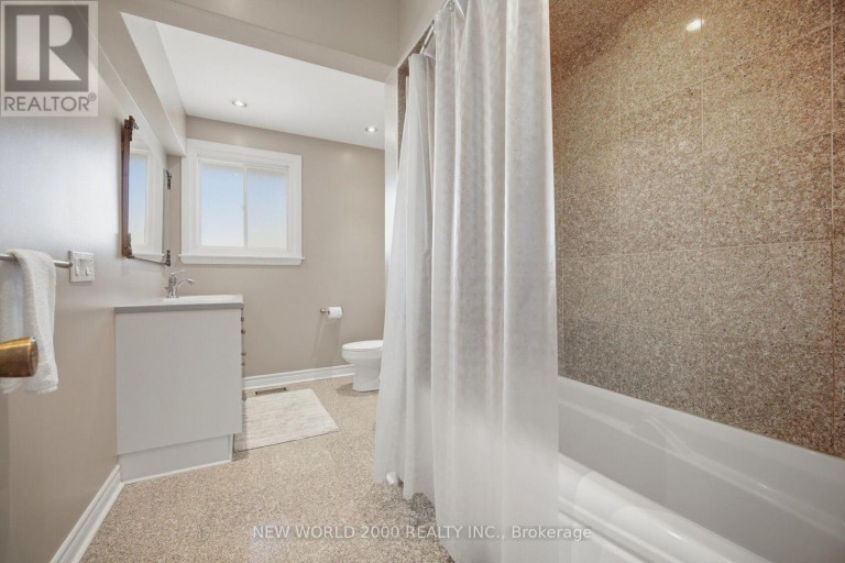 48 CLAIR ROAD, Toronto (Glenfield-Jane Heights), Ontario, M3N1A6