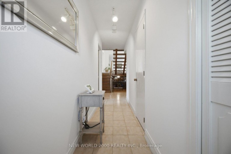 48 CLAIR ROAD, Toronto (Glenfield-Jane Heights), Ontario, M3N1A6