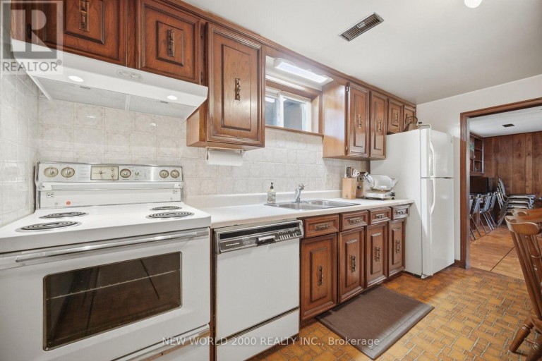 48 CLAIR ROAD, Toronto (Glenfield-Jane Heights), Ontario, M3N1A6