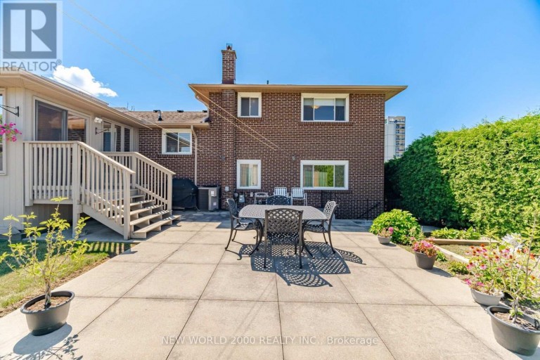48 CLAIR ROAD, Toronto (Glenfield-Jane Heights), Ontario, M3N1A6