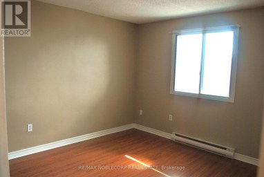 901 - 64 BENTON STREET Kitchener Ontario photo 6