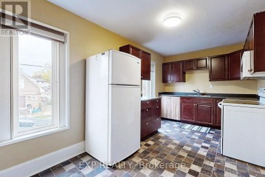 15 COLBORNE STREET E Oshawa (O'Neill) Ontario photo 11