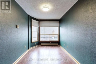15 COLBORNE STREET E Oshawa (O'Neill) Ontario photo 25