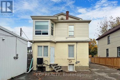 15 COLBORNE STREET E Oshawa (O'Neill) Ontario photo 37