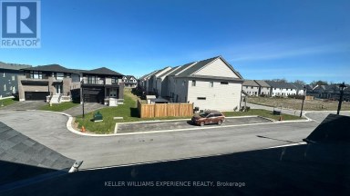 106 DELPHI COURT Blue Mountains Ontario photo 17