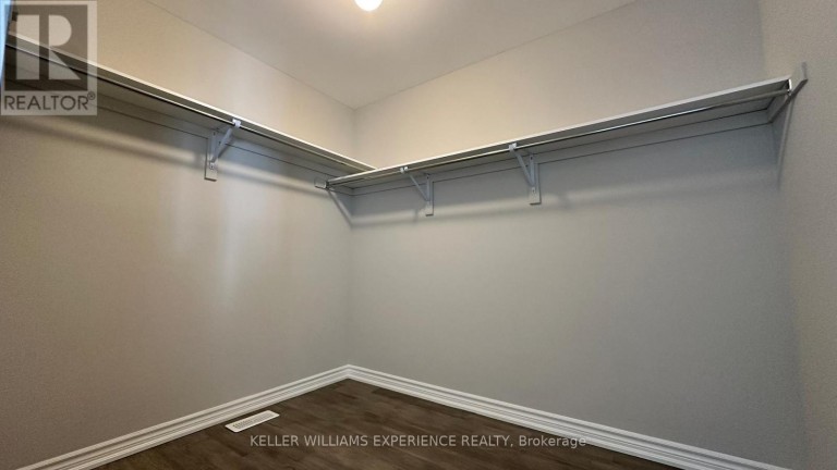 106 DELPHI COURT, Blue Mountains, Ontario, N0H1J0